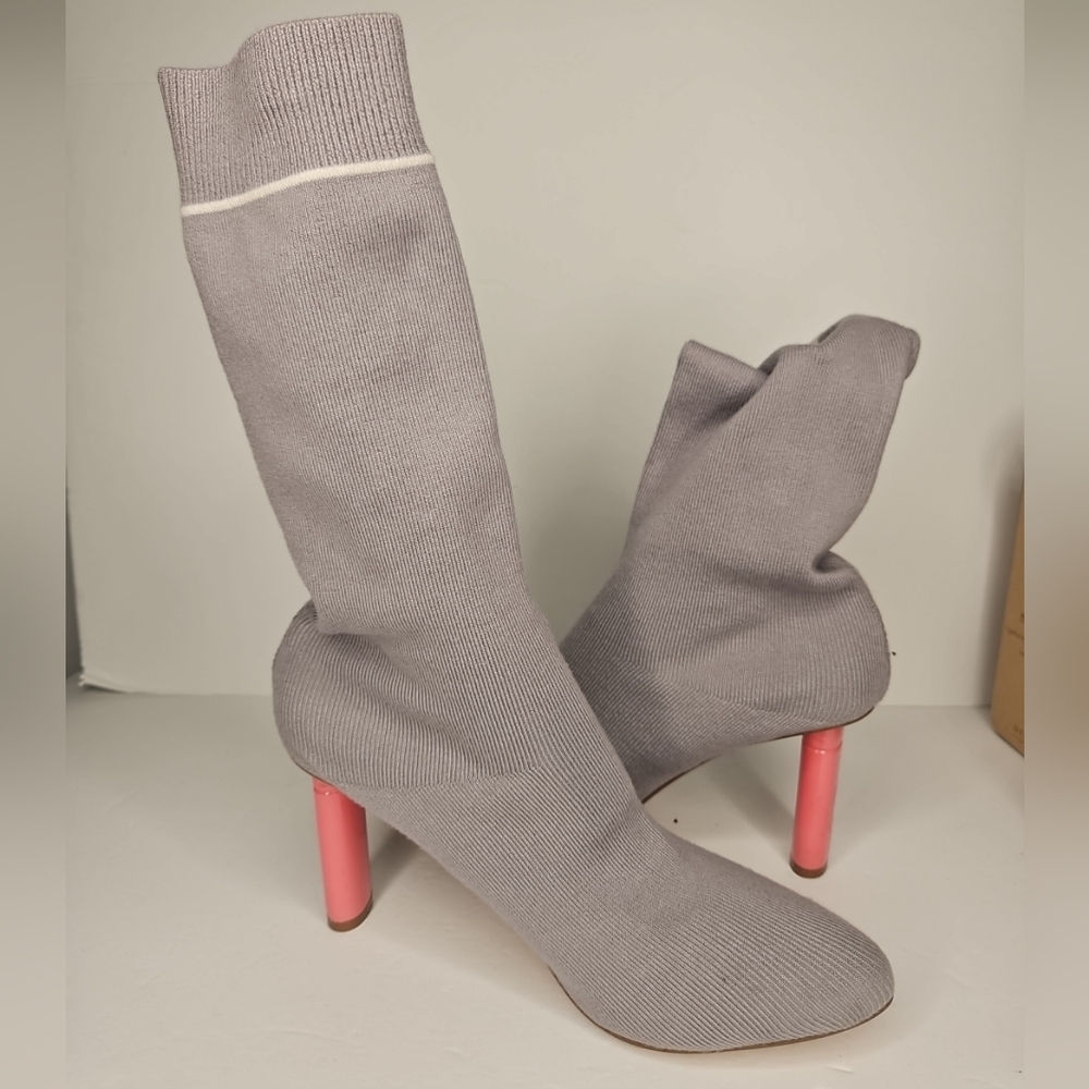 Cape Robbin Womans gray sock boots